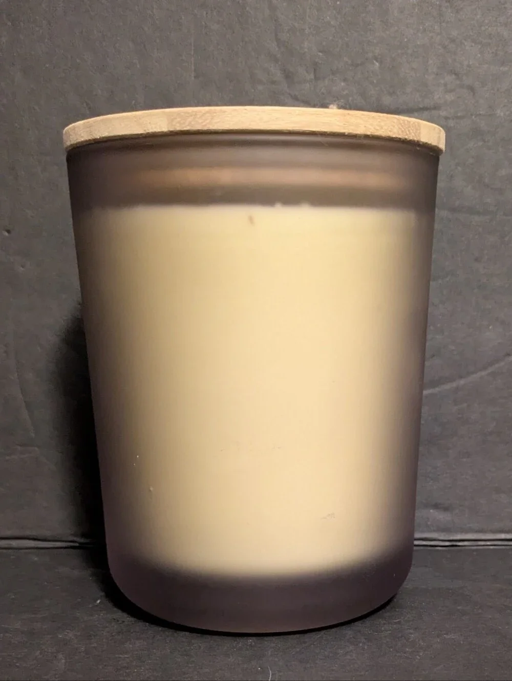 Flora Classique Paris Scented Candle Lavender Middle Gardenia Lilac Base Tabac